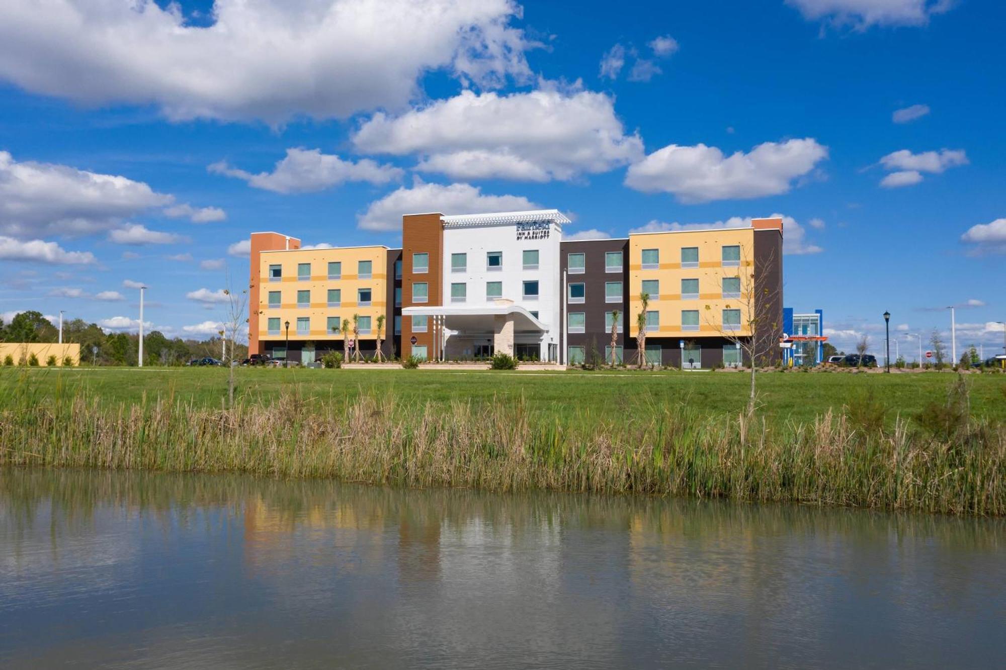 Fairfield Inn & Suites By Marriott Tampa Wesley Chapel Exterior foto